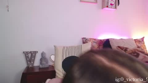 Ninna Rousse online show from September 30, 7:35 pm