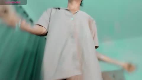 Ninon Beart online show from February 22, 1:31 am