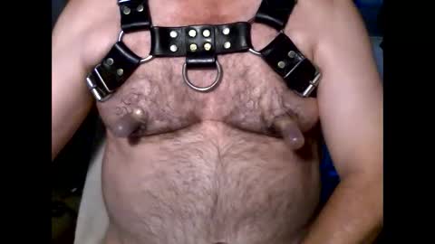 nipplay65 online show from March 19, 9:20 pm