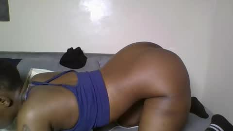 nipple_master11327 online show from October 21, 2:05 am