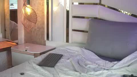 Nixx  online show from June 15, 2:31 pm