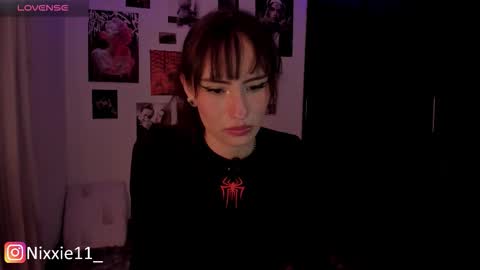 Nixxie  online show from December 16, 1:35 am