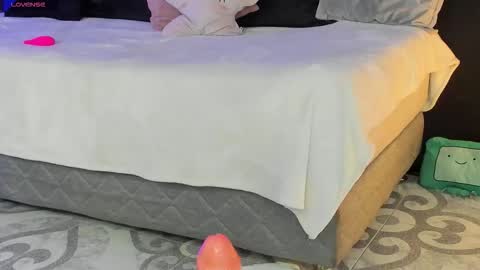 Noah  online show from January 9, 3:45 am