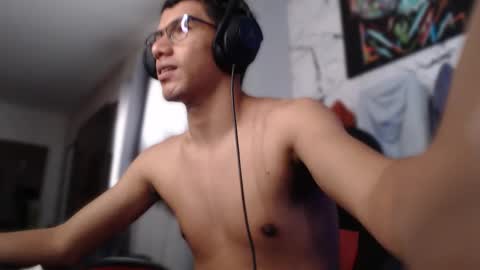 Sebastian online show from February 17, 7:33 pm