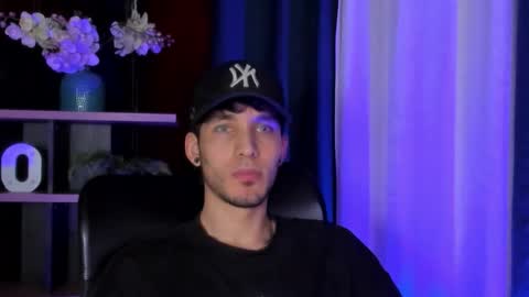 Noah Brigth online show from October 23, 9:48 pm