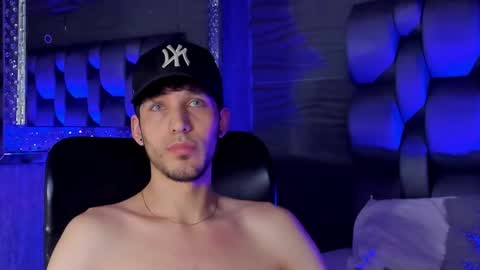 Noah Brigth online show from October 27, 5:51 am