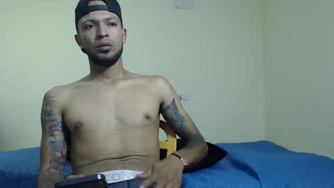 noah foxx online show from November 26, 2:53 am