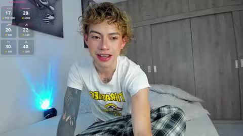 Noah online show from October 25, 10:58 am