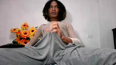 Noah Millers online show from July 12, 3:32 am