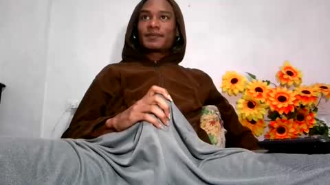 Noah Millers online show from June 27, 7:58 am
