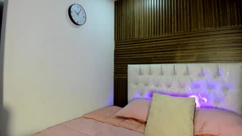 Noah Wolf online show from March 14, 6:28 am