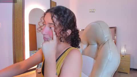 NOA MALAK online show from March 5, 8:51 pm