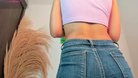 Noami Rose  online show from February 17, 7:02 pm