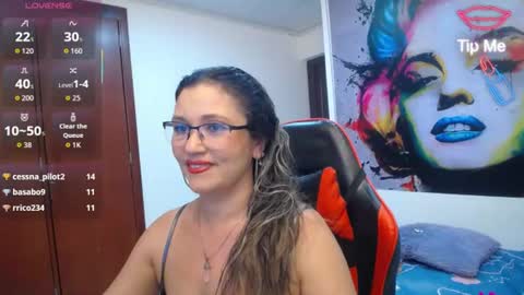 noelia_milfs online show from July 12, 1:31 am