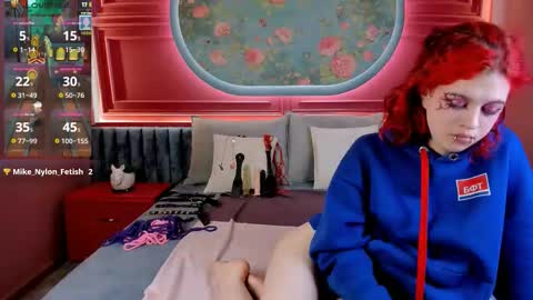 Elly online show from November 16, 10:56 pm