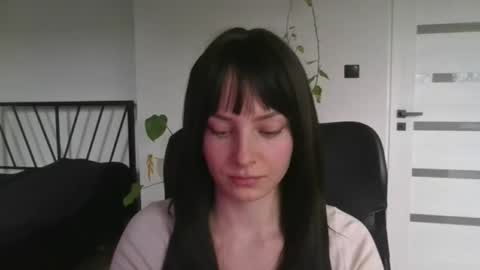 Noemi online show from March 17, 1:38 pm