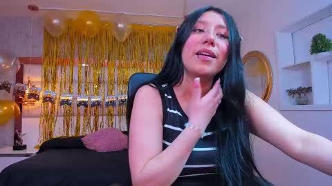  Nohemi   online show from April 30, 8:03 pm