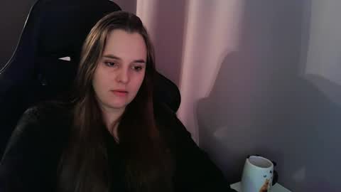 Snapshot of noir_ember_ chatting on October 18, 12:53 pm noir_ember_ online show from October 18, 12:53 pm