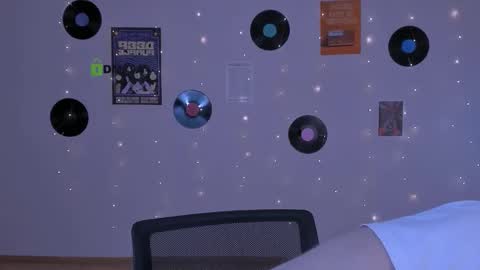 cool Kai online show from March 3, 8:27 pm