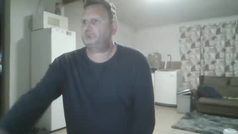 Nollie online show from May 19, 4:08 am