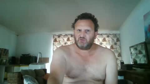 Snapshot of nollie244 chatting on December 11, 2:22 pm Nollie online show from December 11, 2:22 pm