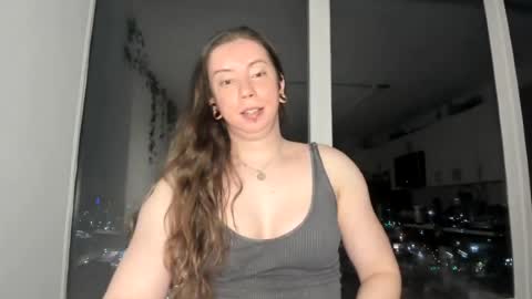 Emily snow online show from June 18, 4:51 am