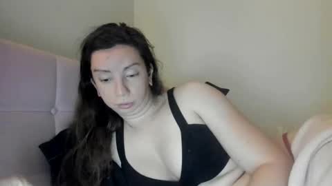 Emily snow online show from October 15, 12:03 am