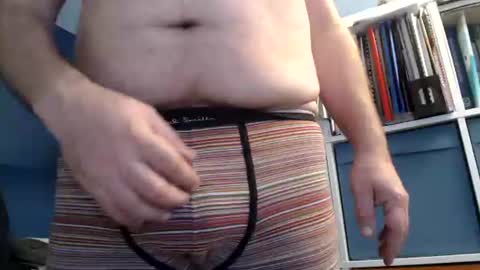 Snapshot of northern376854 chatting on December 6, 10:33 am northerndaddy online show from December 6, 10:33 am