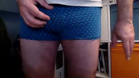 Snapshot of northern376854 chatting on December 5, 8:16 am northerndaddy online show from December 5, 8:16 am