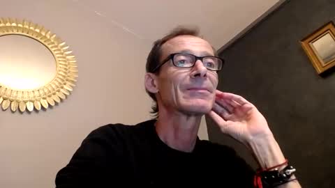 nosaintswhitoutsinners online show from November 24, 6:50 pm