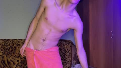 notatheeena online show from January 19, 12:04 pm