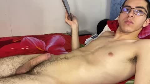 notatheeena online show from October 30, 9:43 am