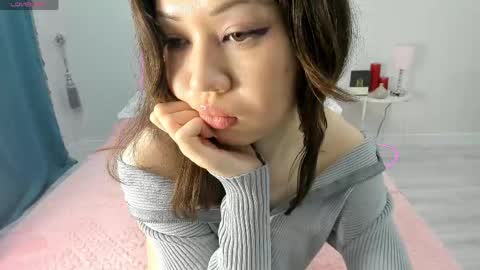 Nova online show from May 5, 3:18 pm