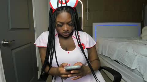 Nova online show from October 7, 3:02 am