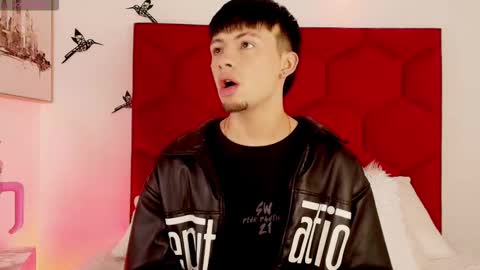 Stev  online show from February 12, 5:22 am