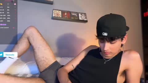 noxnude online show from May 2, 10:26 pm