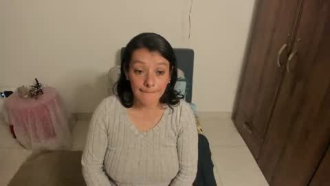 nuit_rose online show from July 24, 2:09 am