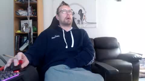 nursefan online show from November 23, 10:13 am