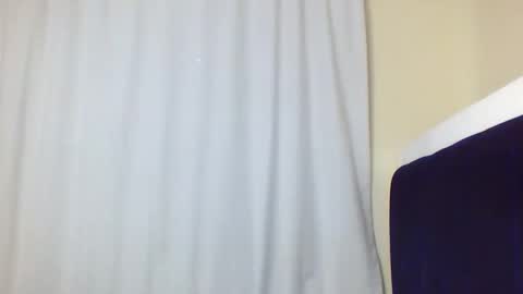 nutgal online show from February 3, 8:40 am