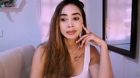 Nycole online show from February 12, 2:31 pm