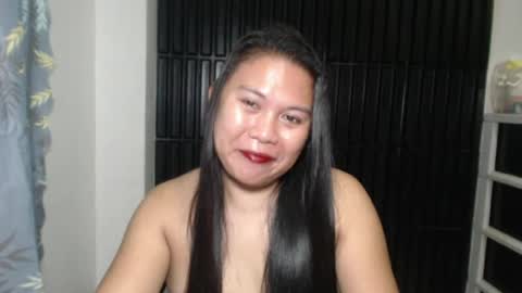 nylecummer online show from July 24, 9:45 pm