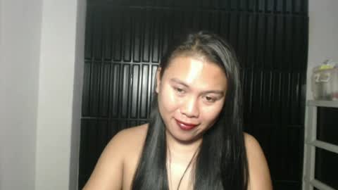 nylecummer online show from June 17, 10:04 pm