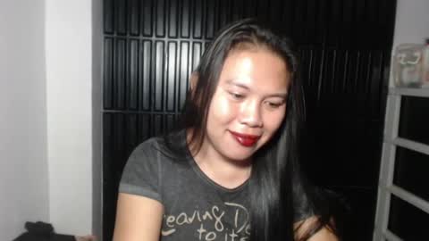 nylecummer online show from July 8, 9:40 pm