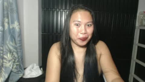 nylecummer online show from June 24, 9:44 pm