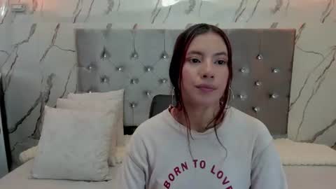 xionela gates online show from July 20, 7:04 pm