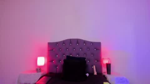   online show from February 6, 6:40 am