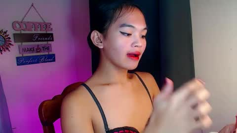 ITS ME NYXIEE online show from December 19, 3:07 pm