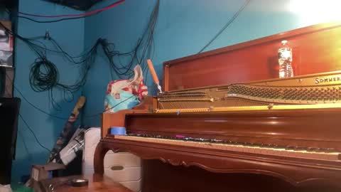 NyxRaven online show from March 15, 2:20 pm