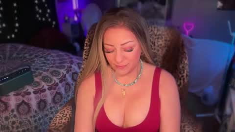 nyxxen online show from March 7, 3:06 am