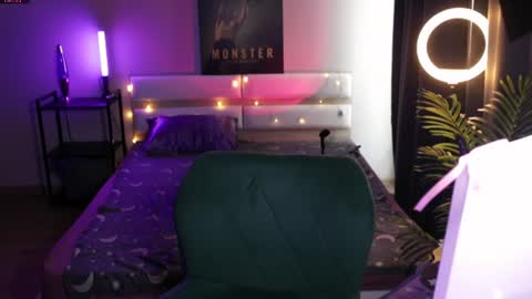 Moonlight online show from July 13, 9:57 am